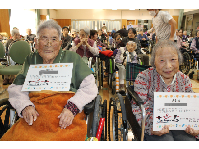 お疲れさまでした。また来年に向けて練習よろしくお願いします(^_-)-☆