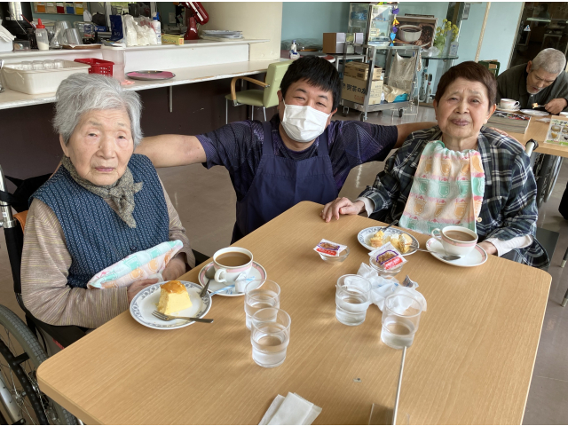 優雅なカフェタイム　☕