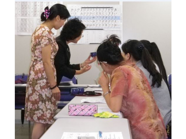 お茶の出し方についての説明