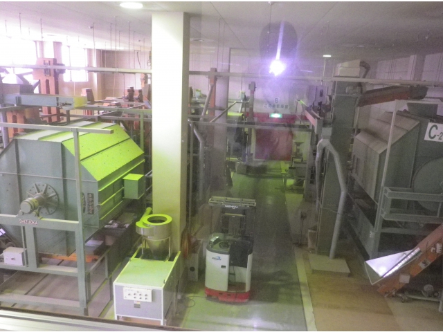 製茶工場の一部ライン