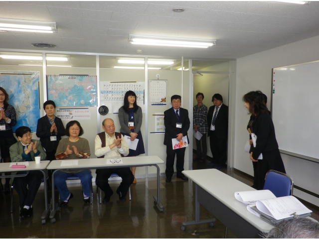 職員と講師の紹介