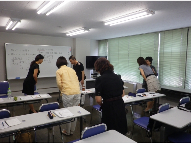 お辞儀動作の確認