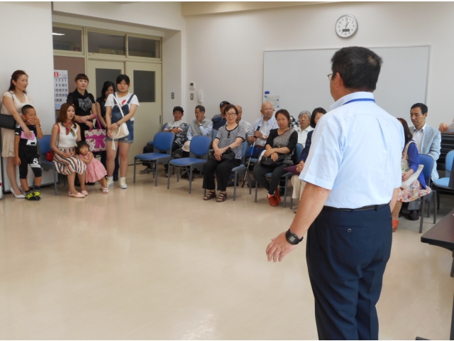 センター所長から、初めに挨拶しました