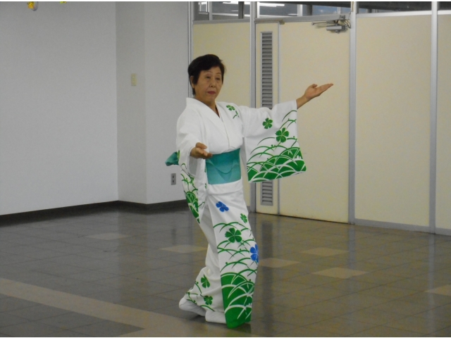 飯塚豊雅綾様の踊り