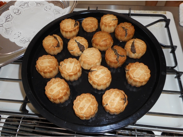 手作りの月餅、完成です