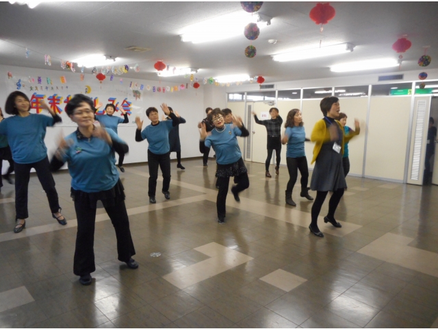 サザエさんの曲で振り付けしたダンスを踊りました