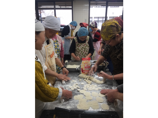 皮作りのコツを教えて頂きましたが、難しいです