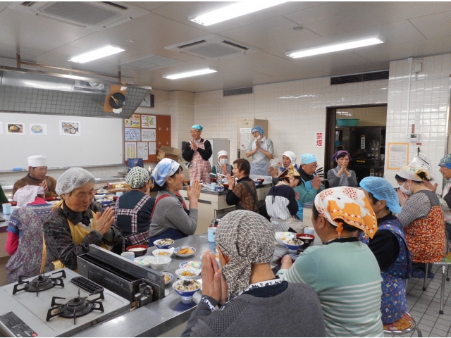 中国では「いただきます」の様な習慣はありません