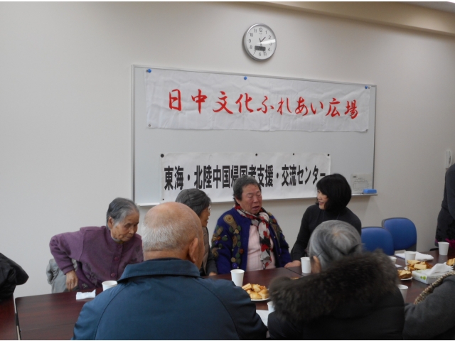 初めは、自由にお話をしました