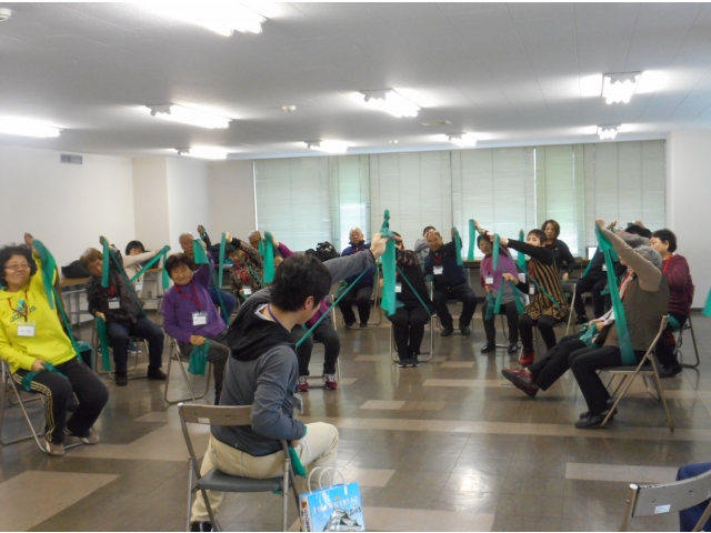 １日目　ゴムバンドを使ったトレーニング