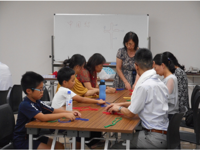 中国結びの説明がありました。