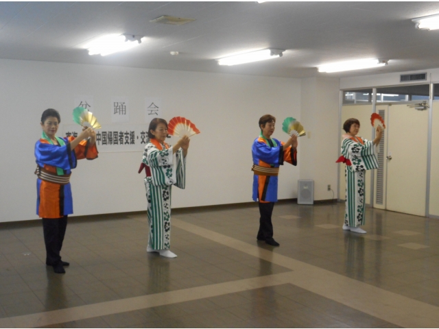 鑑賞は「勝浦餅つき唄」から始まりました。