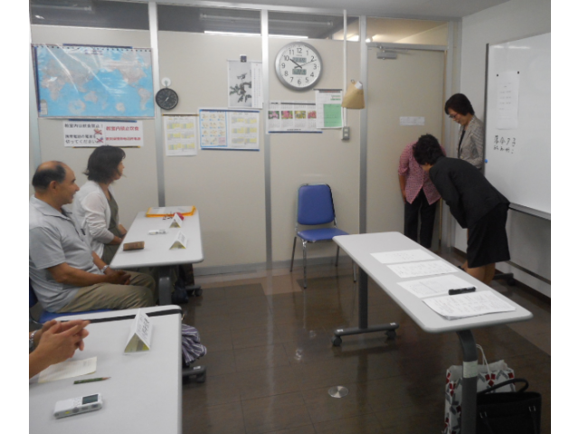 授業に遅れた場合のマナーについて説明