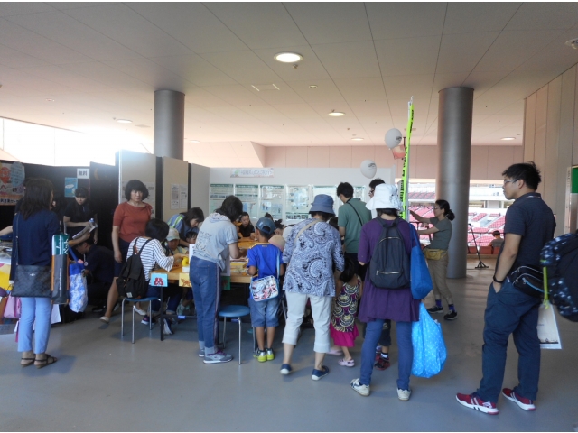 その後来場者が途切れる事はありませんでした。