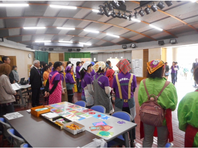 オープニングセレモニーが行われました。