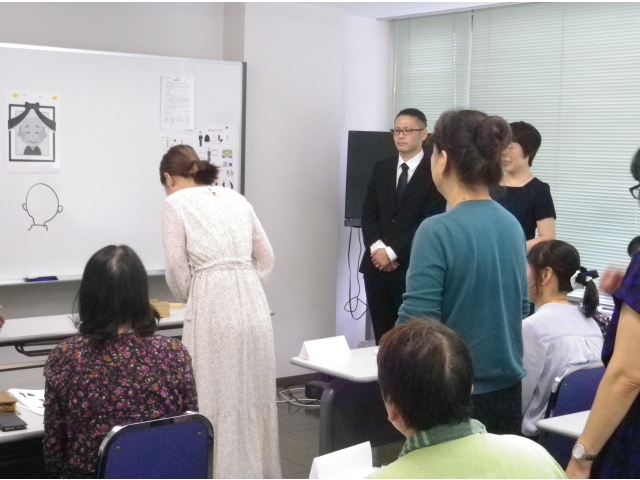 10/20　お焼香の練習。