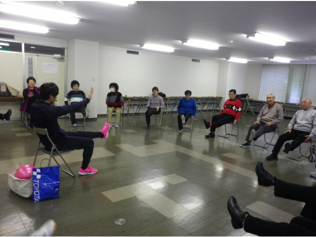 足首と太ももの運動