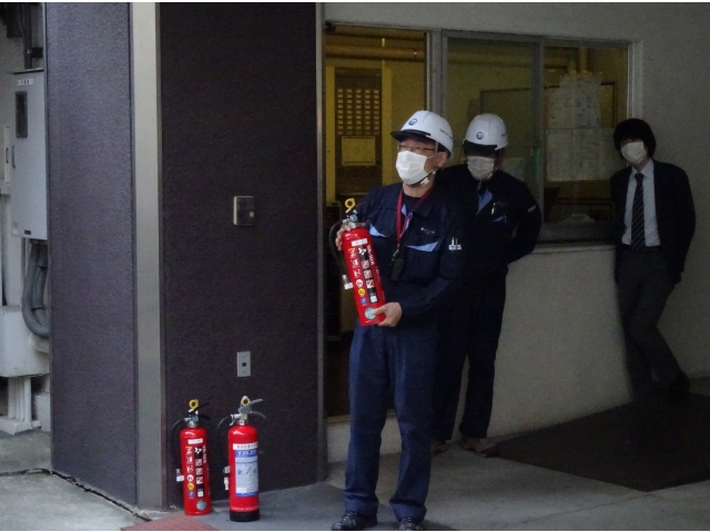 消火器の使用法について説明がありました。