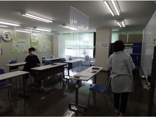 少し淋しい教室風景（第一教室）