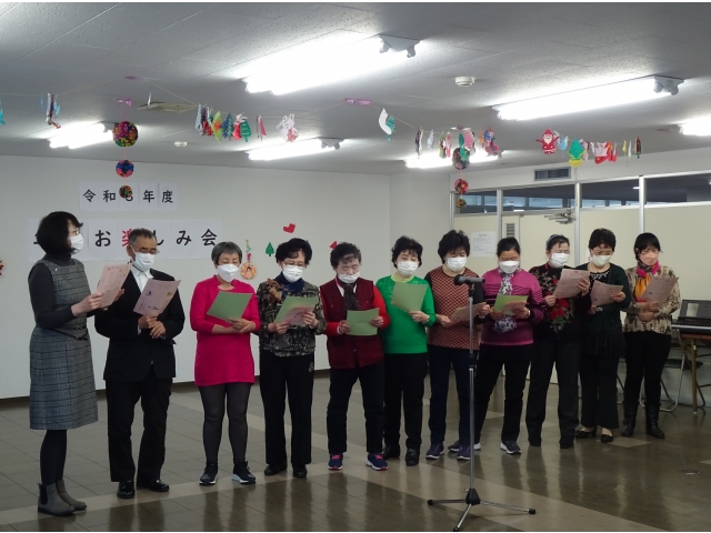 合唱形式でも歌いました。