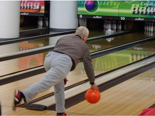 華麗なフォーム、86歳！