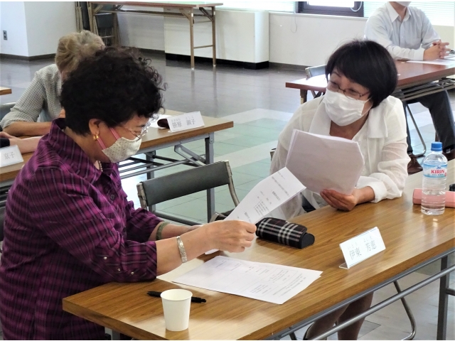 遅刻・欠勤を電話連絡するロールプレイ