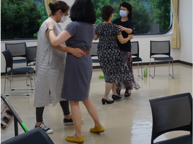 社交ダンスの練習