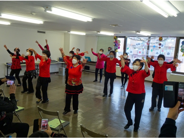 「ダンス教室」発表